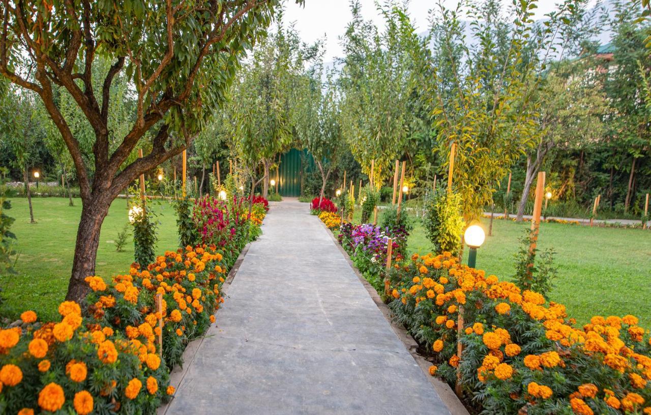 Srīnagar The Orchard Retreat & Spa מראה חיצוני תמונה