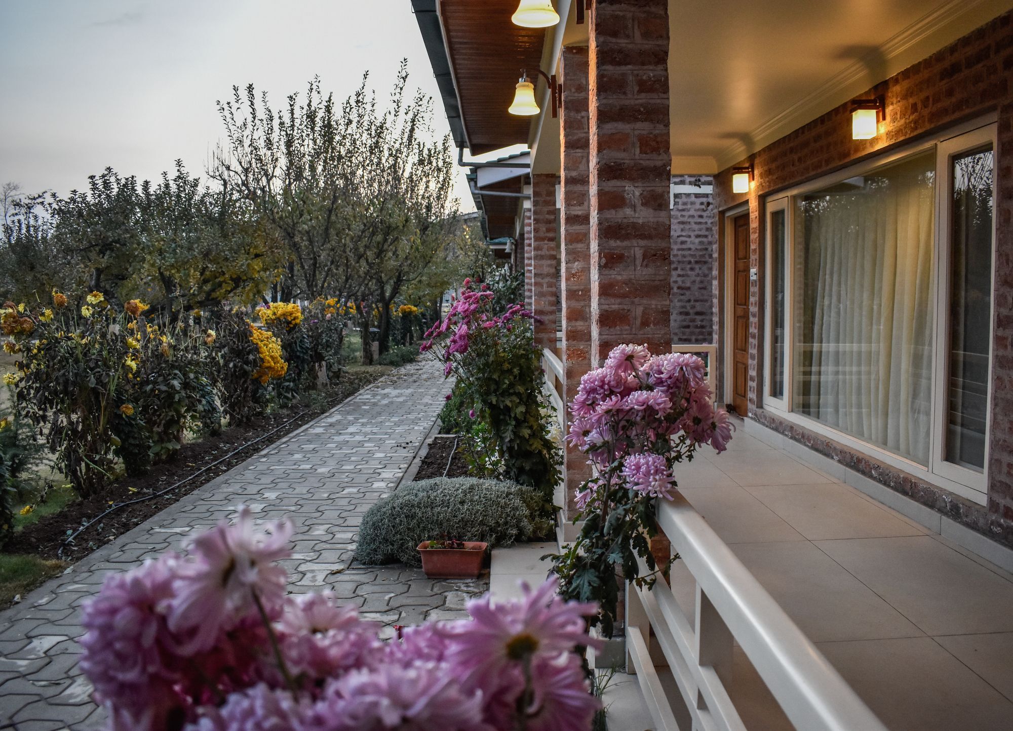 Srīnagar The Orchard Retreat & Spa מראה חיצוני תמונה